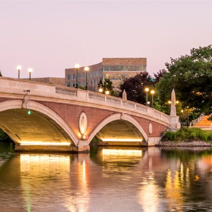 HARHR_HeartofHarvard_CaseStudy_Featured